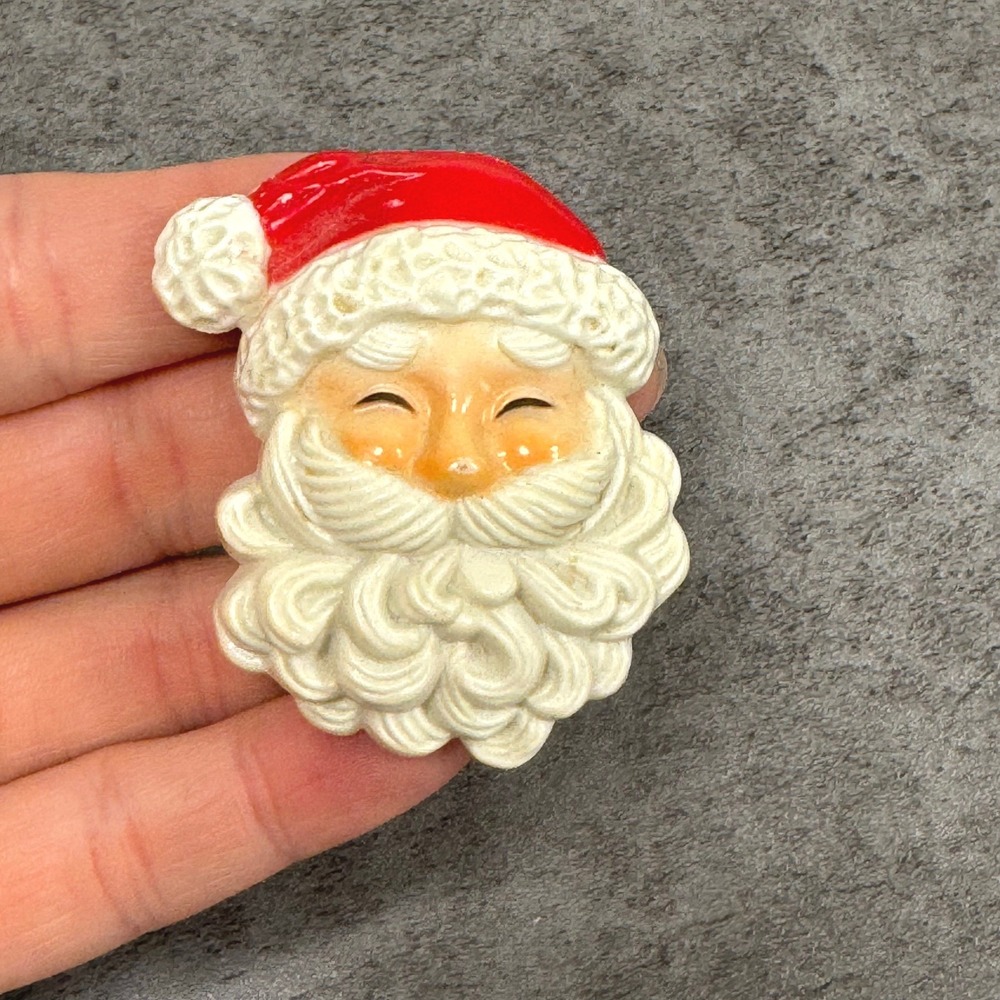 Vintage Santa Claus Face Brooch Red Hat White Beard Made in Hong Kong